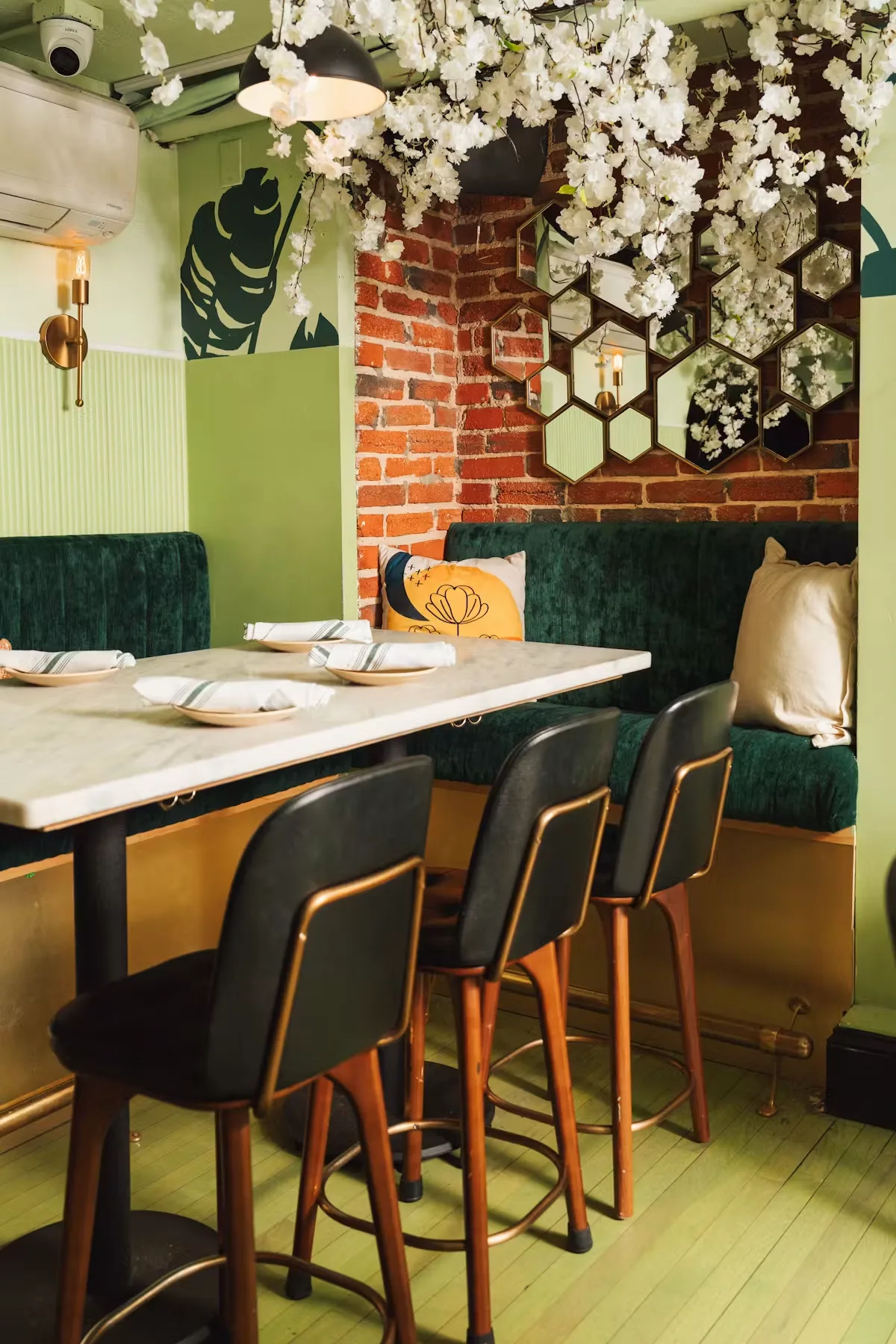 Residents Cafe & Bar — photo 34