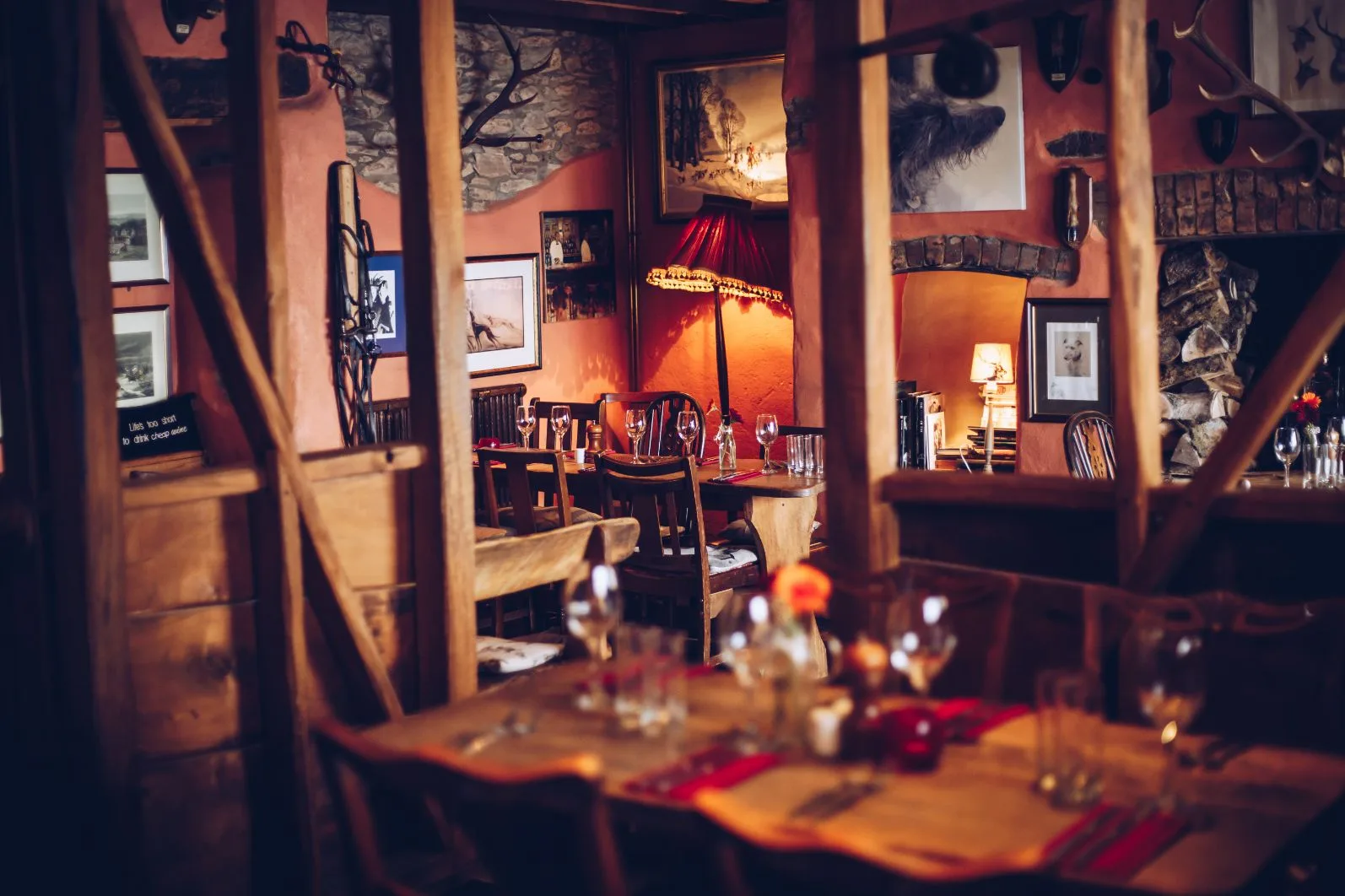 Woods Bar & Restaurant — photo 16