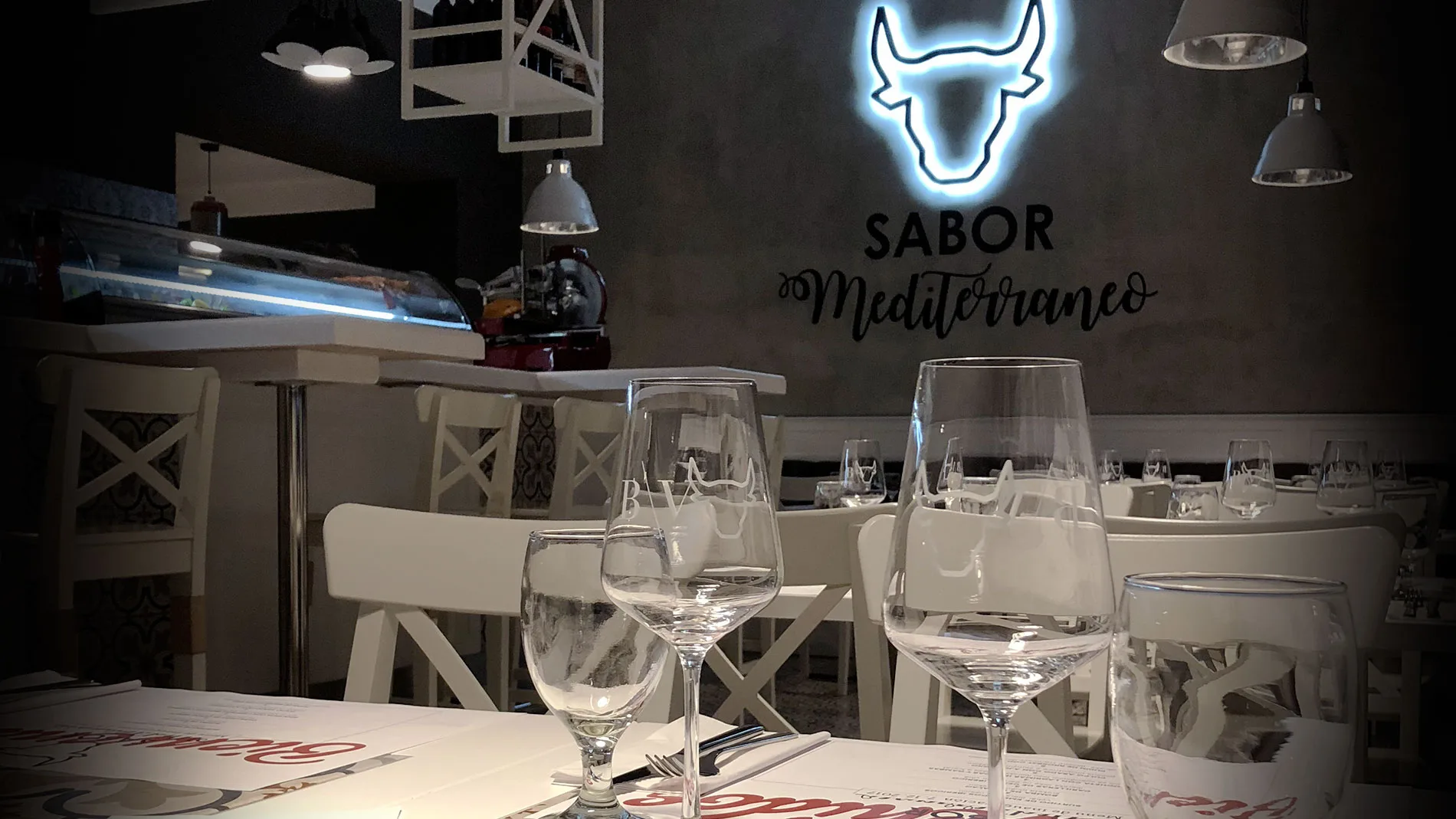 Restaurace Sabor Mediterraneo — photo 17