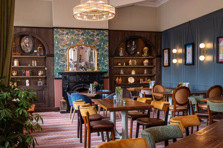 Toll House Inn, Lancaster