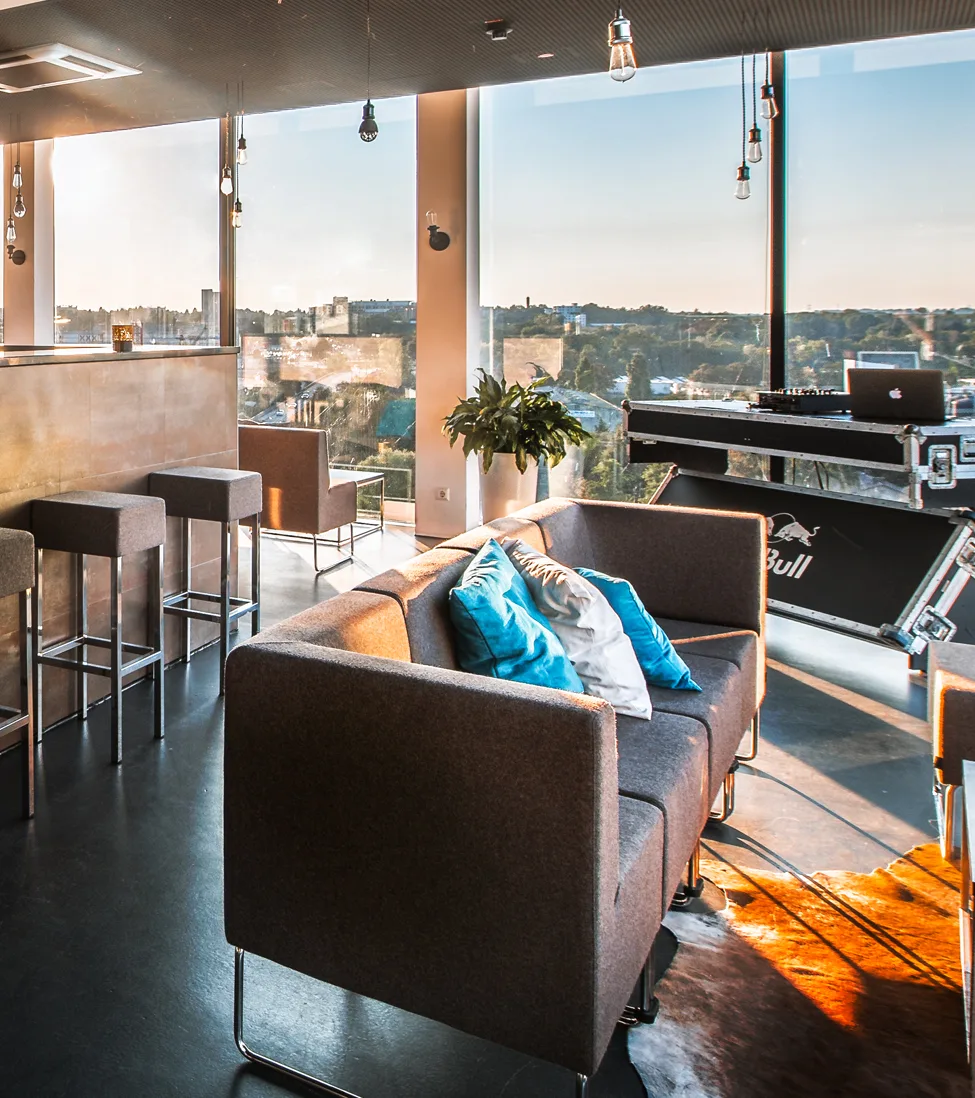Club Kaiser Skybar — photo 107