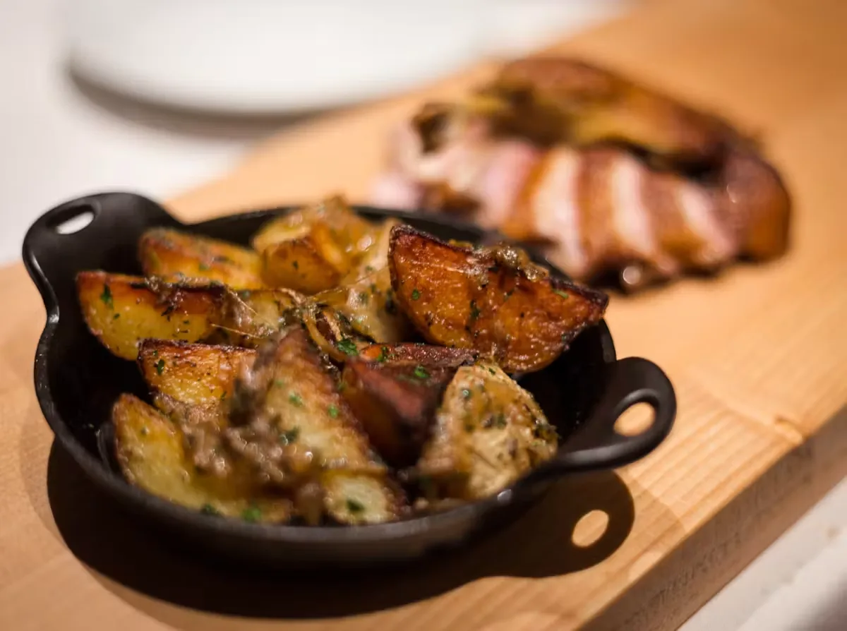 Bin 54 Steak & Cellar — food