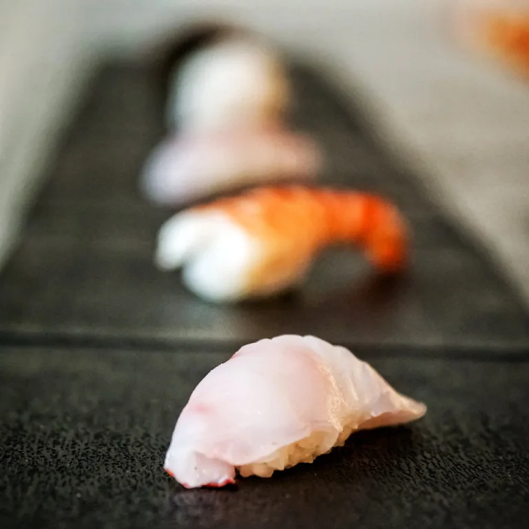 MOI Omakase, Prato