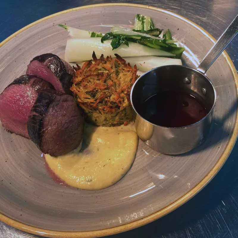 Coll Hotel — food