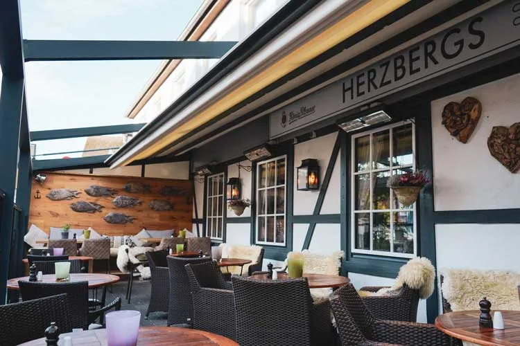 Herzberg’s Restaurant — photo 17