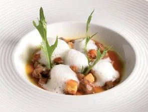 Le Bistro du Grand Cerf, Charleval