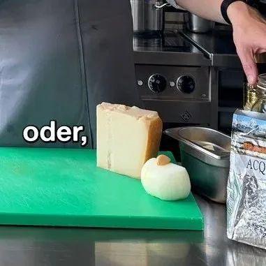 Orania.Restaurant — kitchen