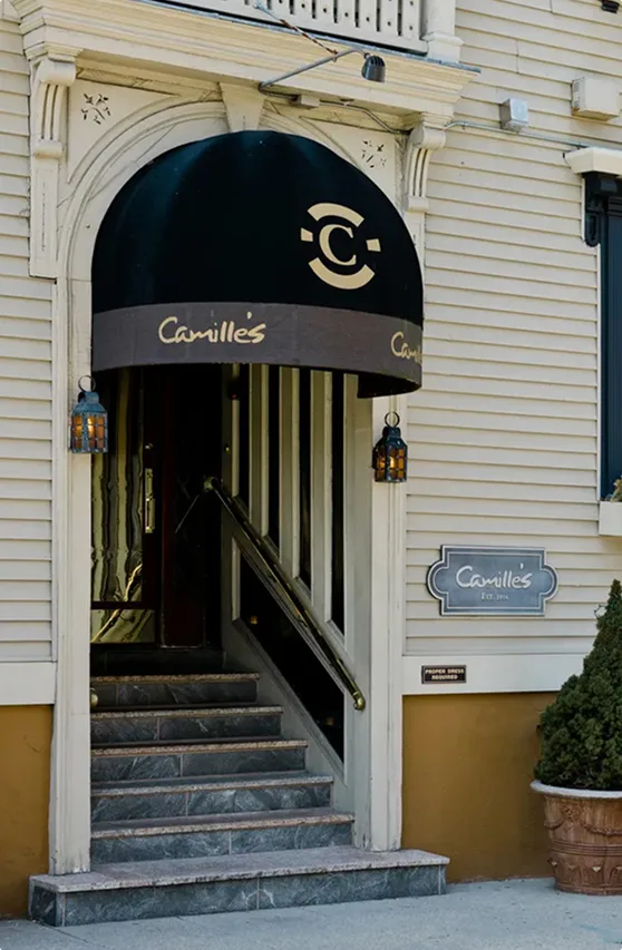 Camille's — atmosphere