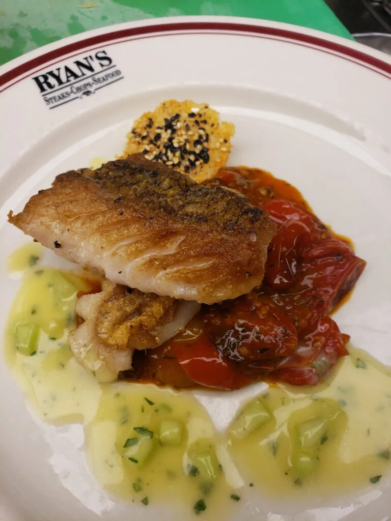 Ryan's Restaurant — photo 11