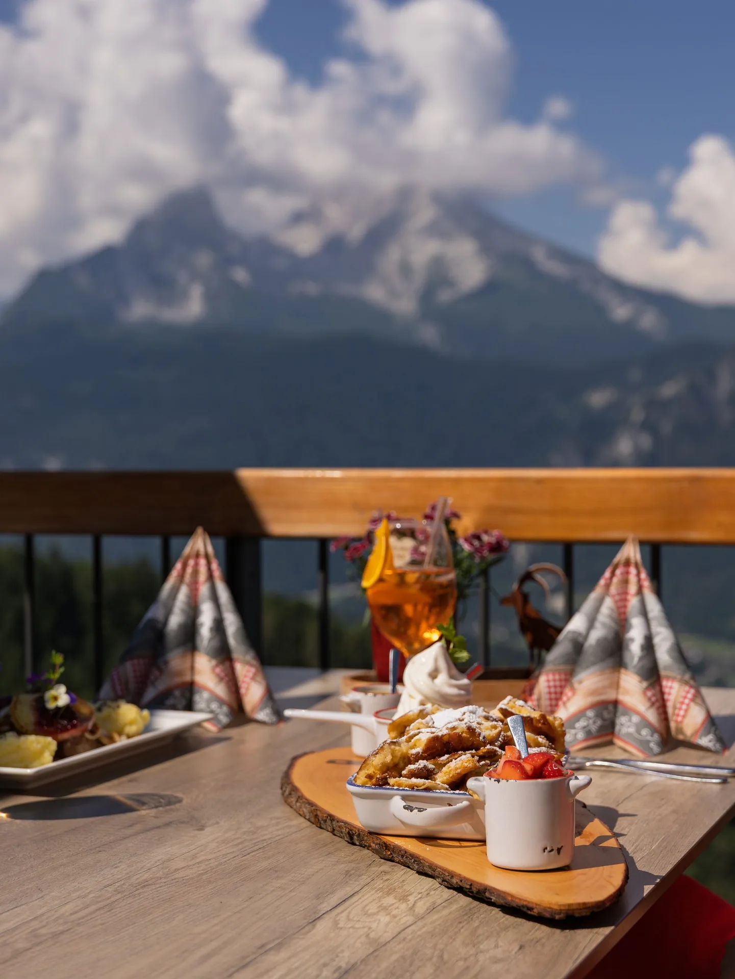 Restaurant-Cafe Graflhöhe „Windbeutelbaron“ — photo 63