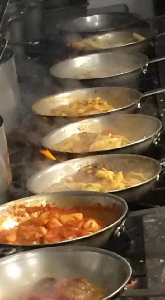 Mast' — kitchen