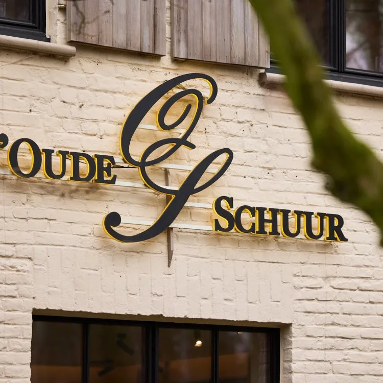 d'Oude Schuur — atmosphere