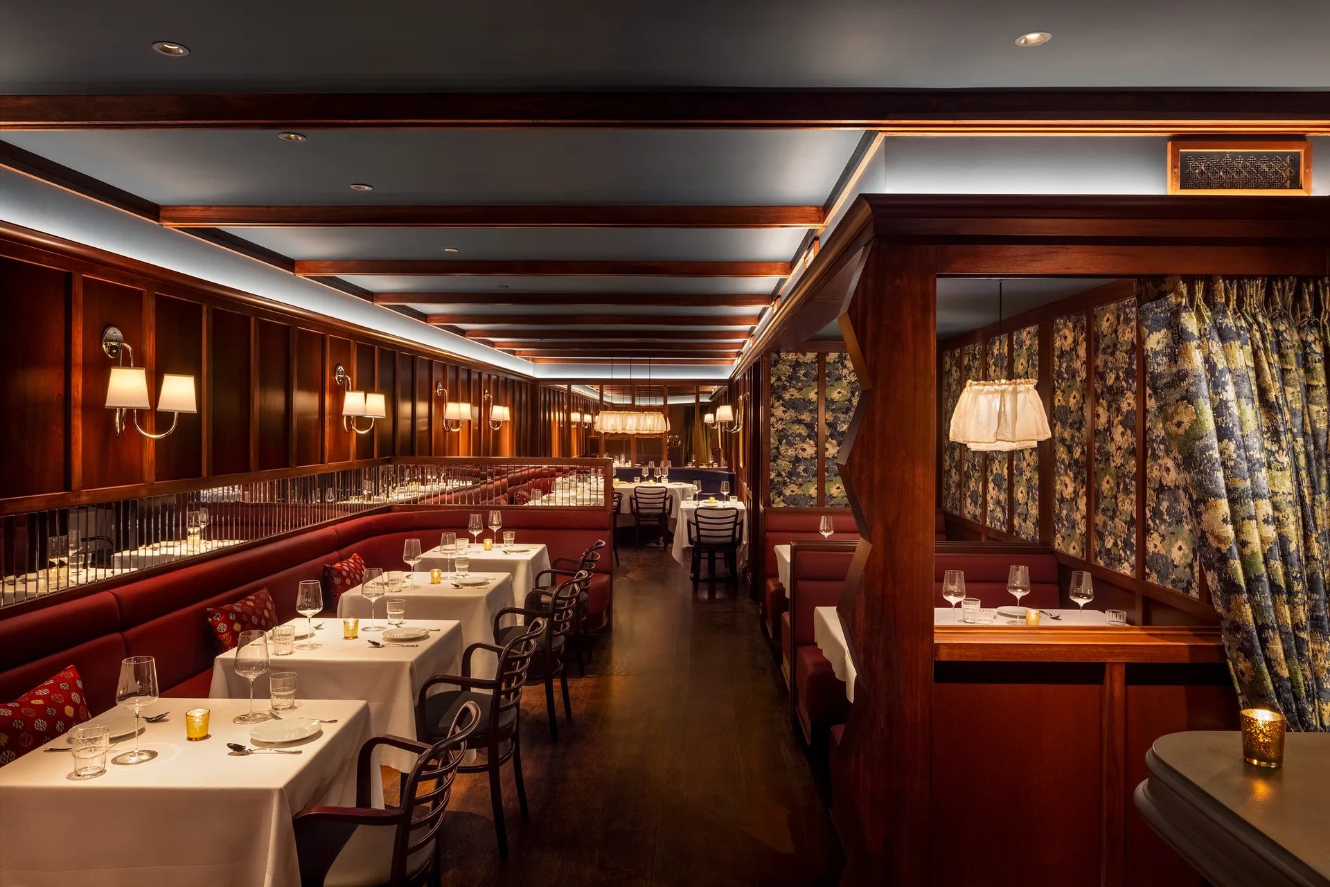 Chez Fifi — atmosphere