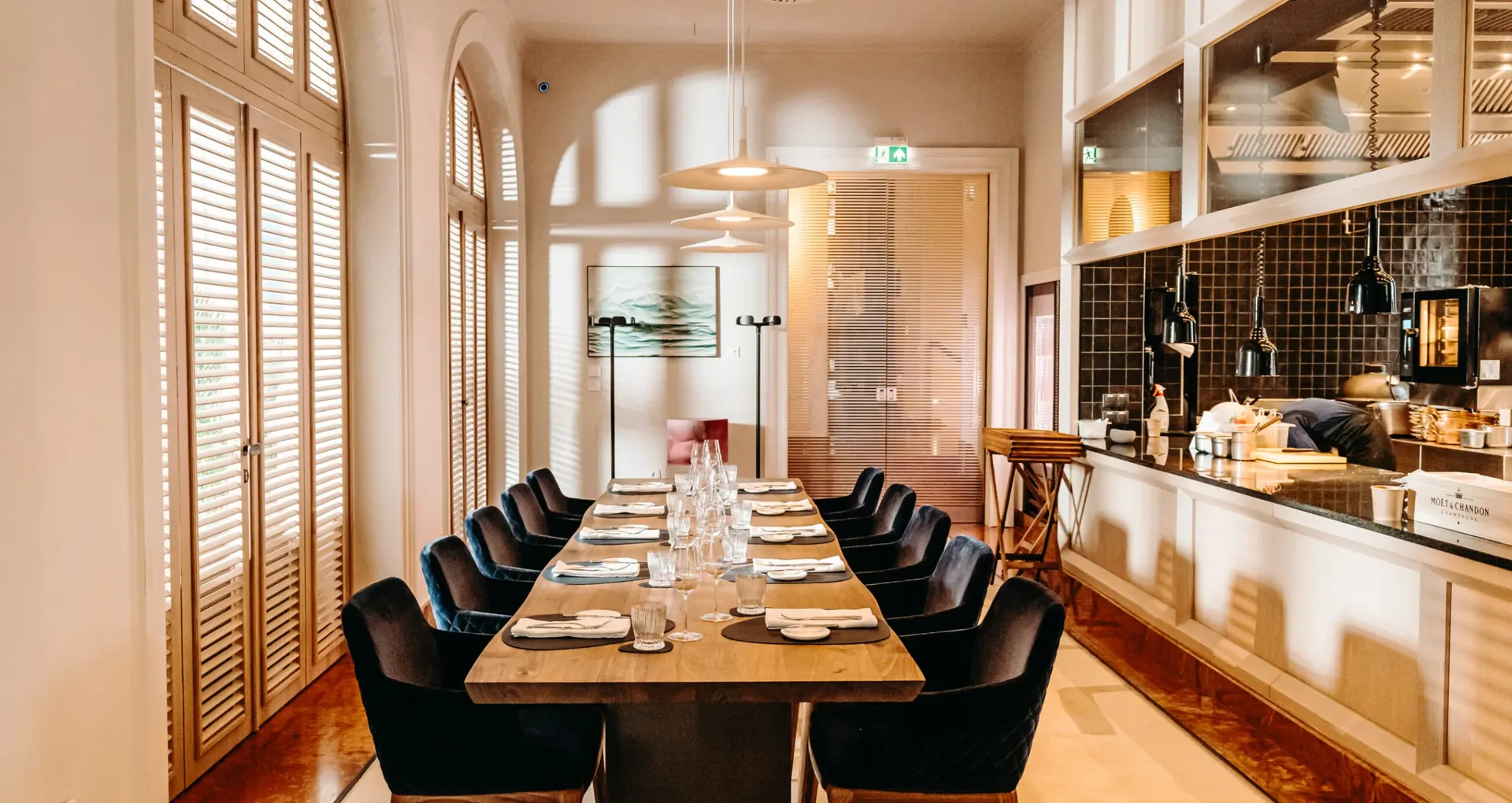 Felix Kitchen and Bar — atmosphere