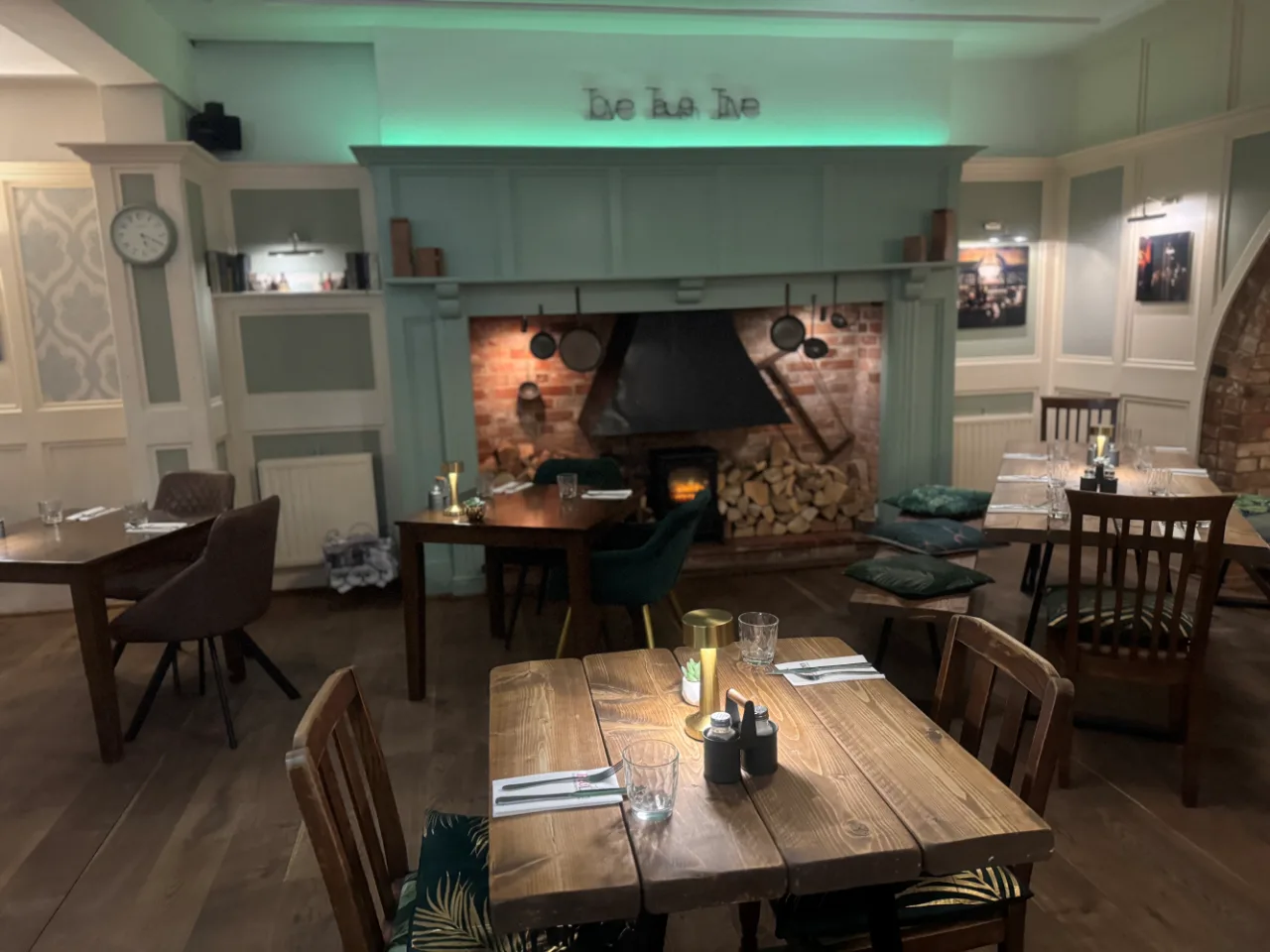 The Red Lion Food and Rooms — photo 48