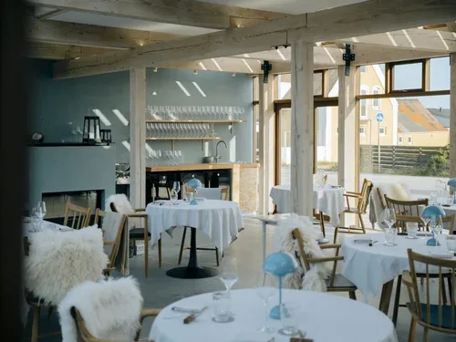 Restaurant TRI — atmosphere