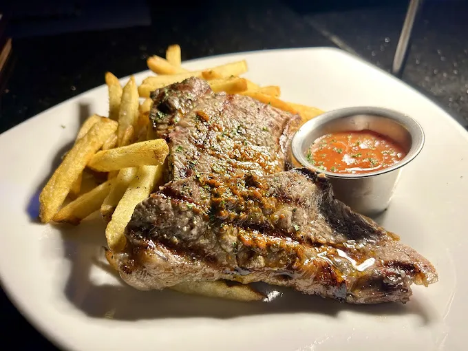 Vince Young Steakhouse — photo 24