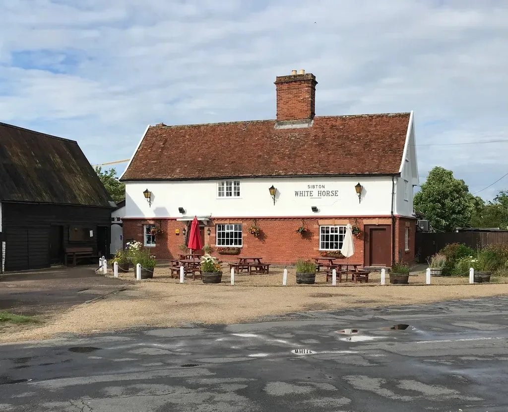 Sibton White Horse Inn — photo 17
