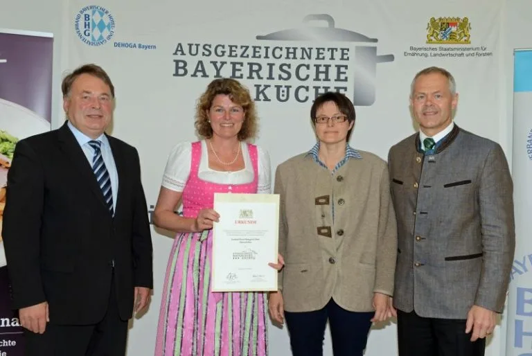 Gasthof Eberl Hattenhofen — atmosphere