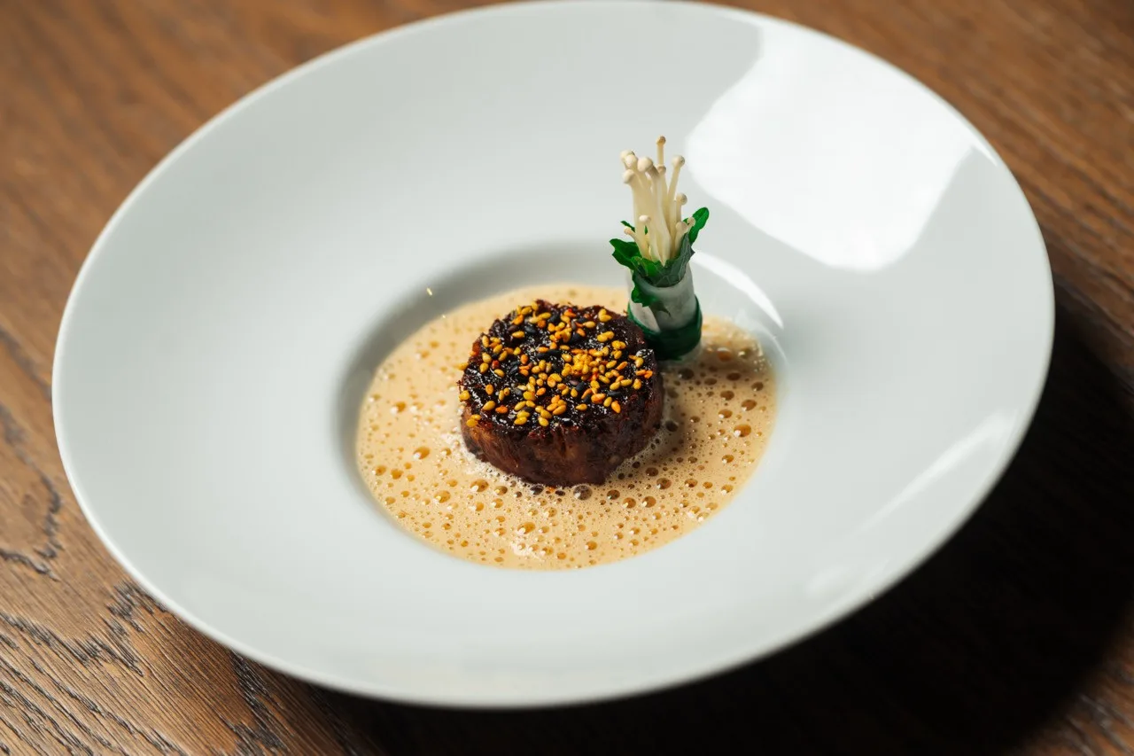 Restaurant Element — food