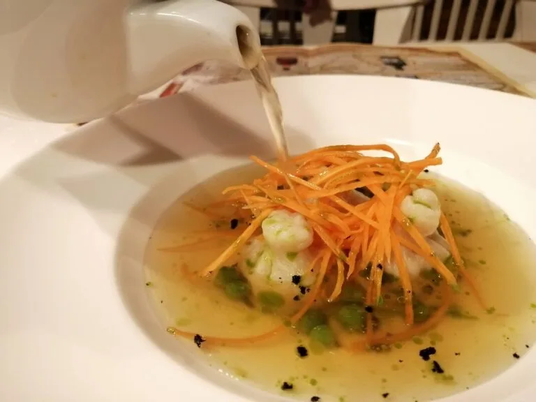 Fregata — food