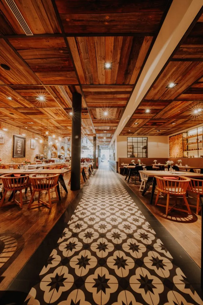 Eat Grill &amp; Bar — photo 12