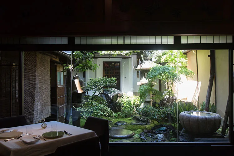 MOTOÏ — photo 27