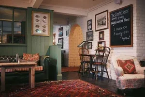 The Coach House — atmosphere