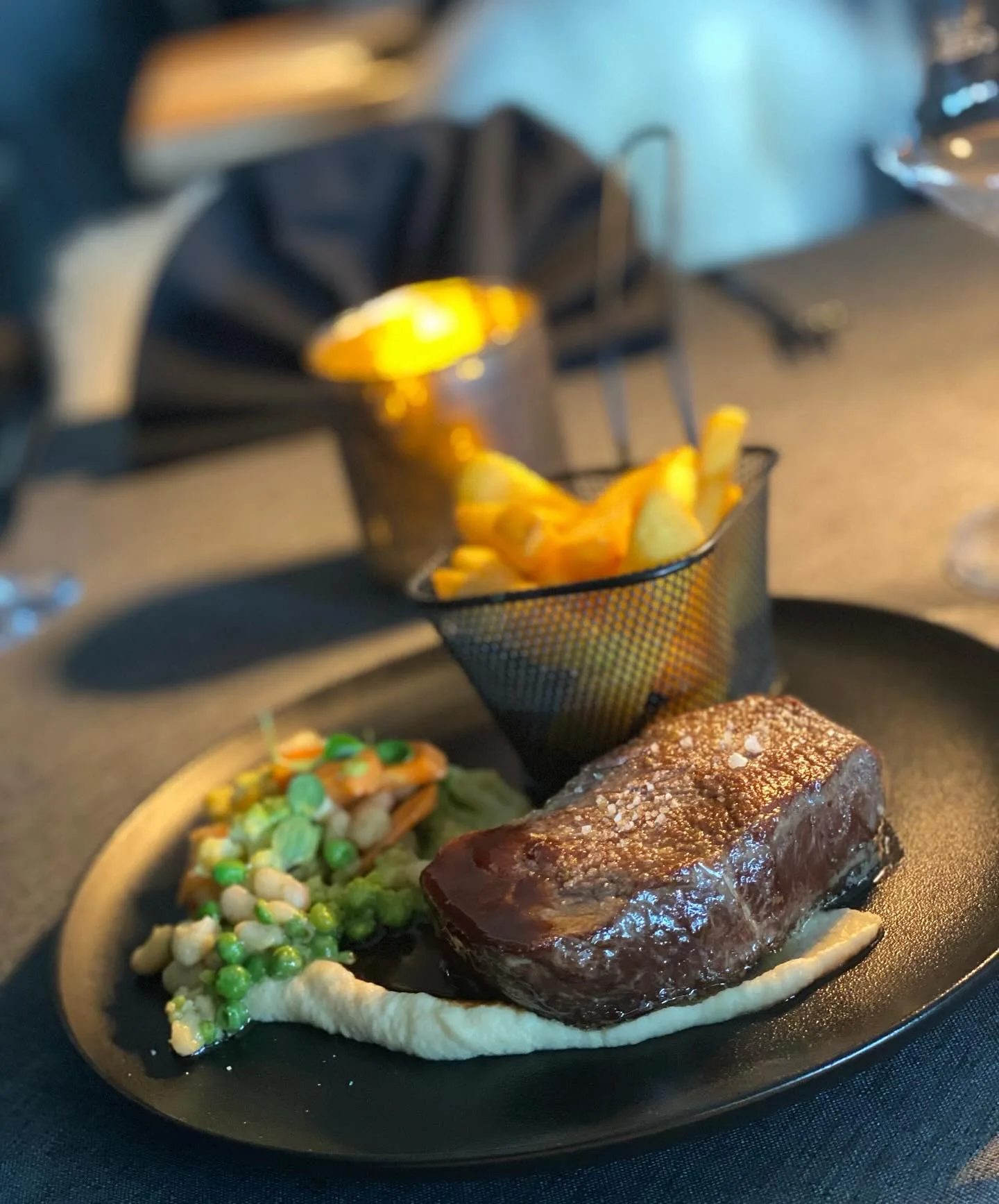 Lu’s Box Restaurant Bistro Bar — photo 12