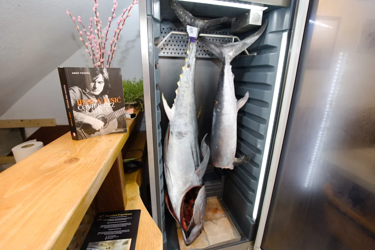 Bota Oyster&Sushi Bar — photo 62