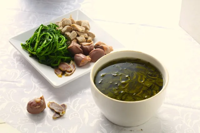 Yue Kee, Sham Tseng