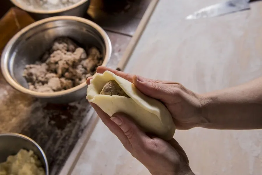 Stary Dom — kitchen