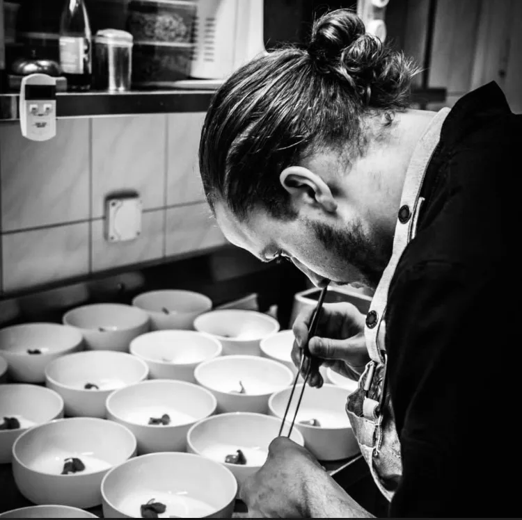 AMEO — kitchen