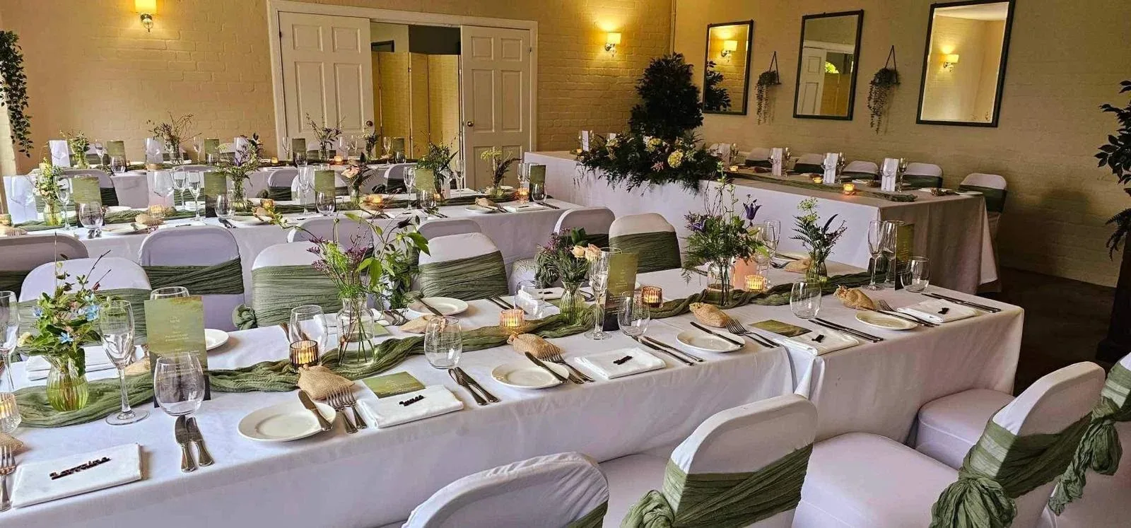 Loch-Smith Restaurant — photo 9
