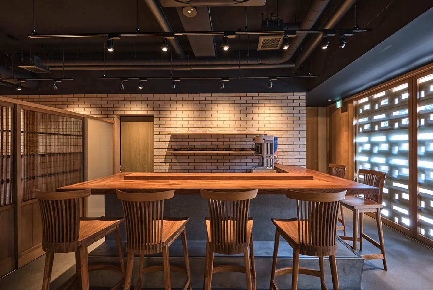 Gion Matayoshi — photo 19