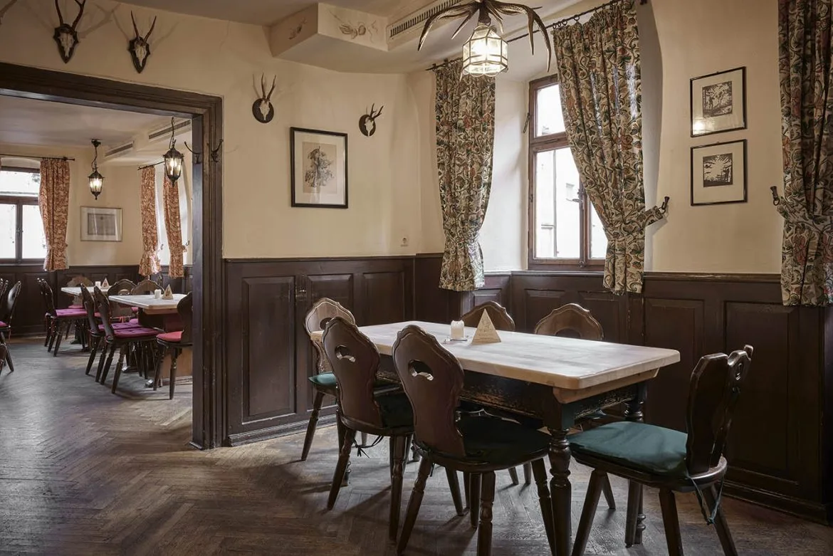 Brauerei-Gaststätte Klosterbräu — atmosphere