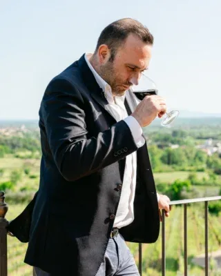 Il Falconiere, Camucia-Monsigliolo
