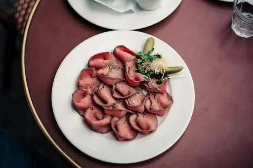 EINSTEIN Unter den Linden — food