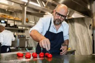 La Table de Pierre Reboul — kitchen