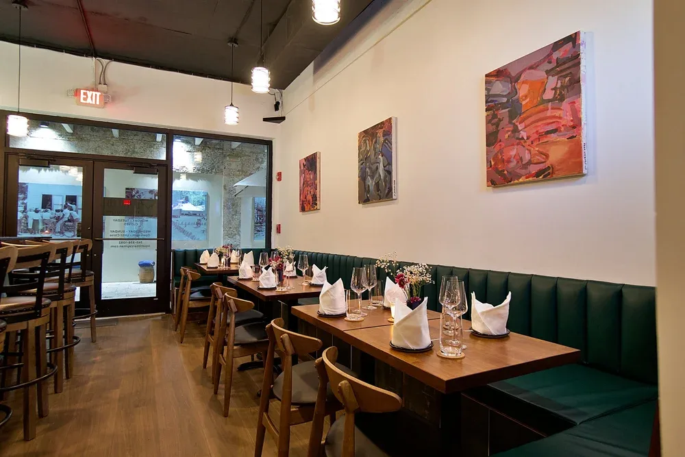 Le Petit Bar — photo 18