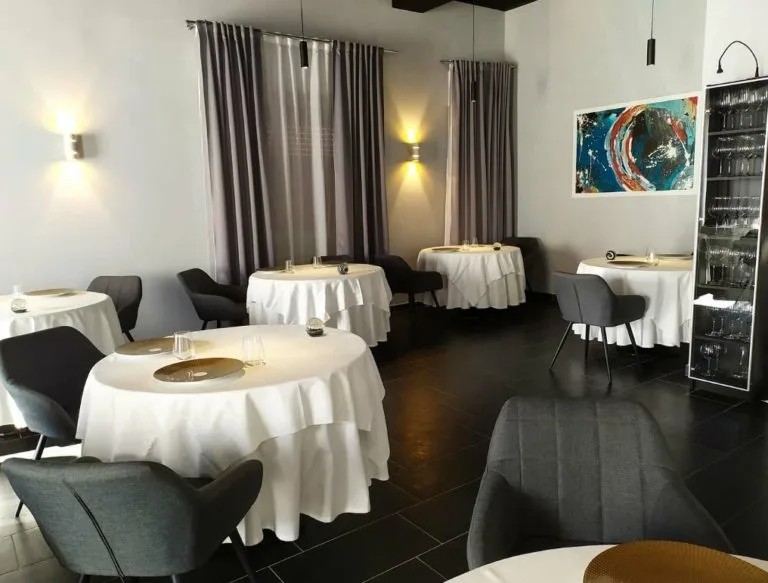 Casa Perrotta Restaurant — atmosphere