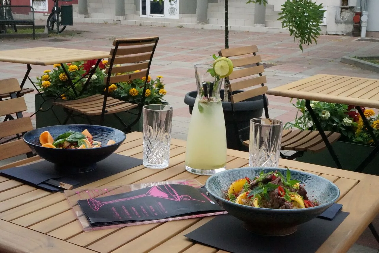 LULU Fusion Bistro — photo 12