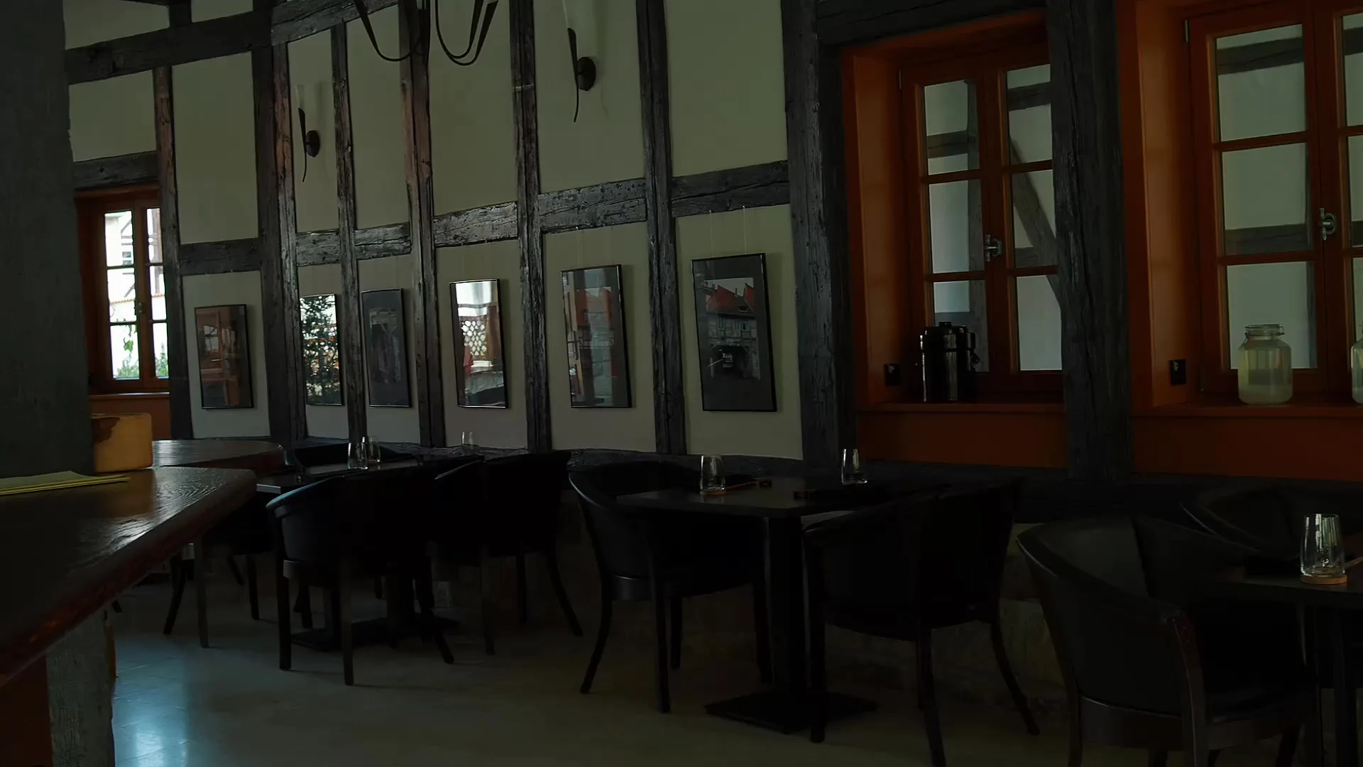 KIKU Restaurant by Jan Fribus — atmosphere