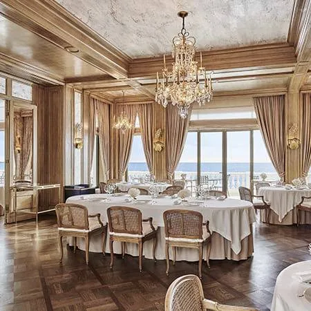 Le Restaurant des Rois - La Réserve de Beaulieu — photo 28