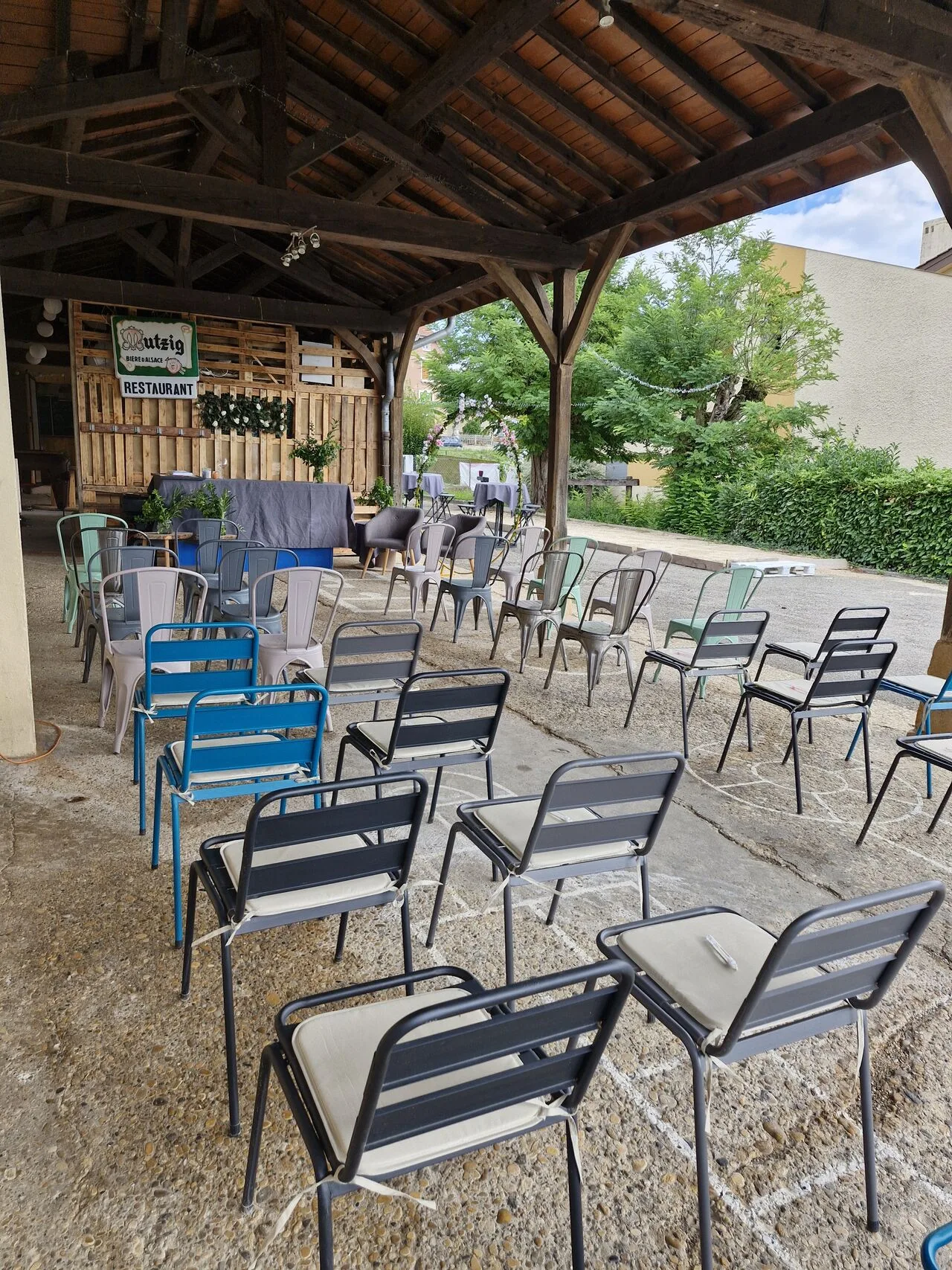 Le Petit Mézériat — photo 26