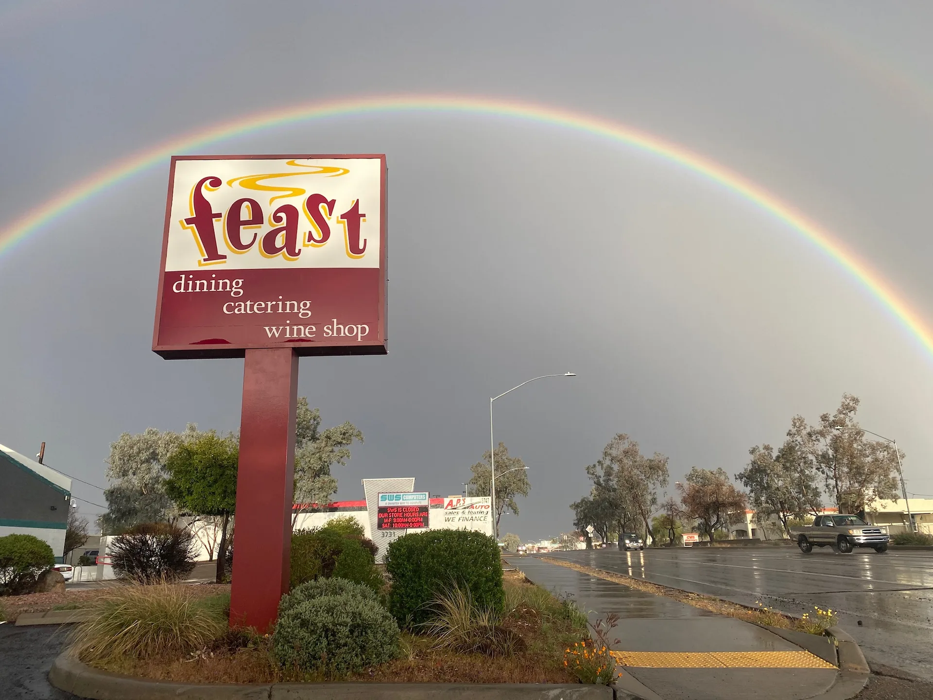 Feast — photo 6