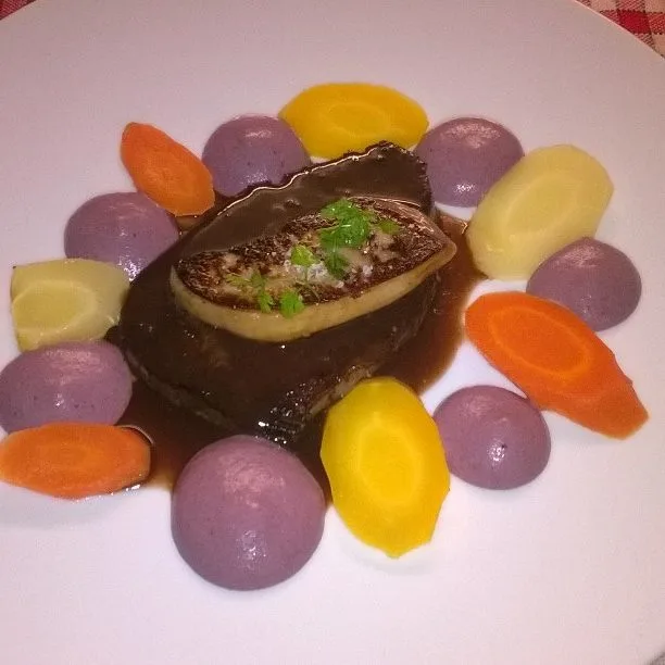 Le Petit Paris, Cénac