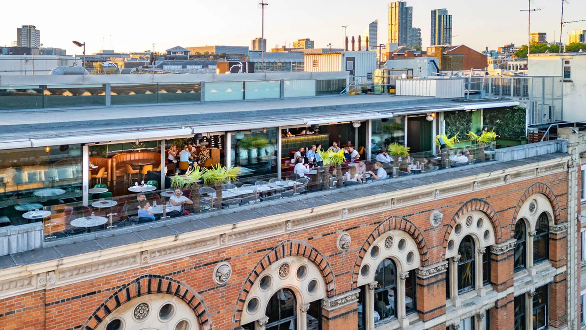No.3 Rooftop at ‘Smiths’ of Smithfield — photo 46