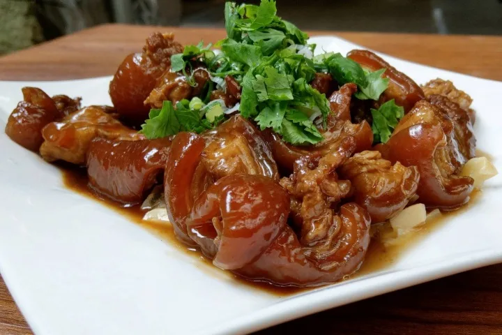 Chin Chih Yuan (Central) — photo 43