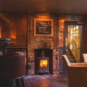 Upstairs @ The Albion — atmosphere